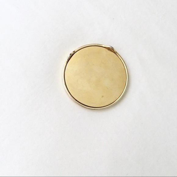 House of Harlow Abalone Shell Sundial Necklace - Picture 5 of 6